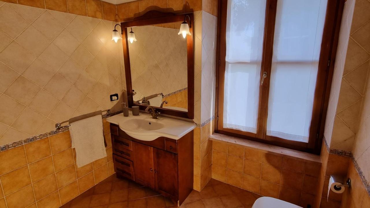 Casa Chiara A Valeggio Sul Mincio Apartman Kültér fotó