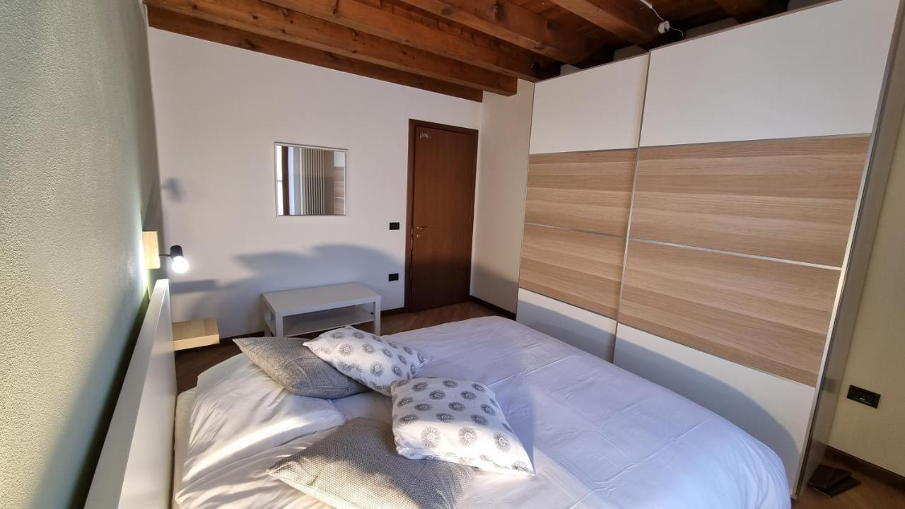 Casa Chiara A Valeggio Sul Mincio Apartman Kültér fotó